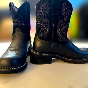 Fatbaby Ariat women’s ankle boots